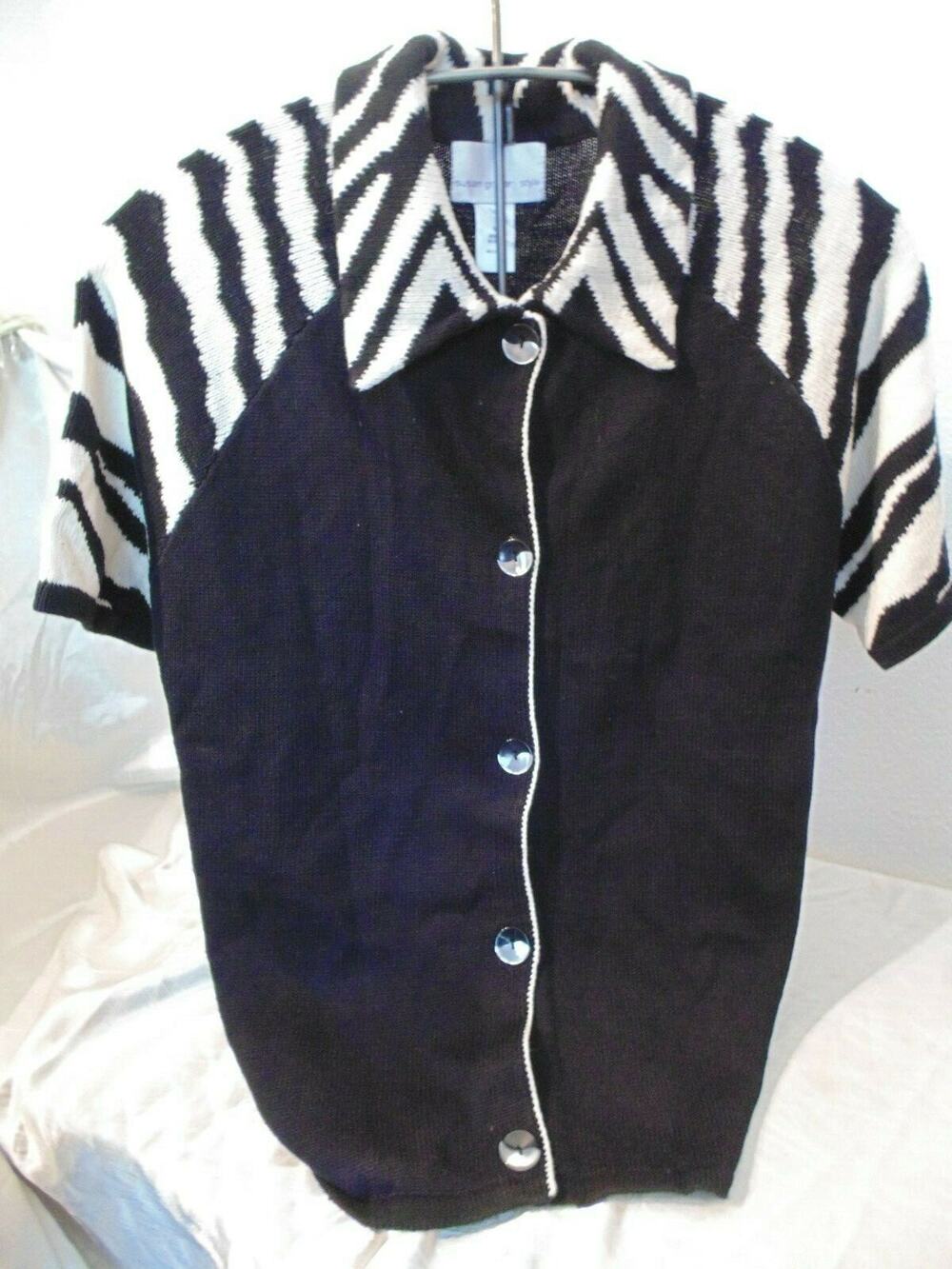 Y2K NEW Susan Graver Black White Animal Cardigan Sweater Short Sleeve Womens M